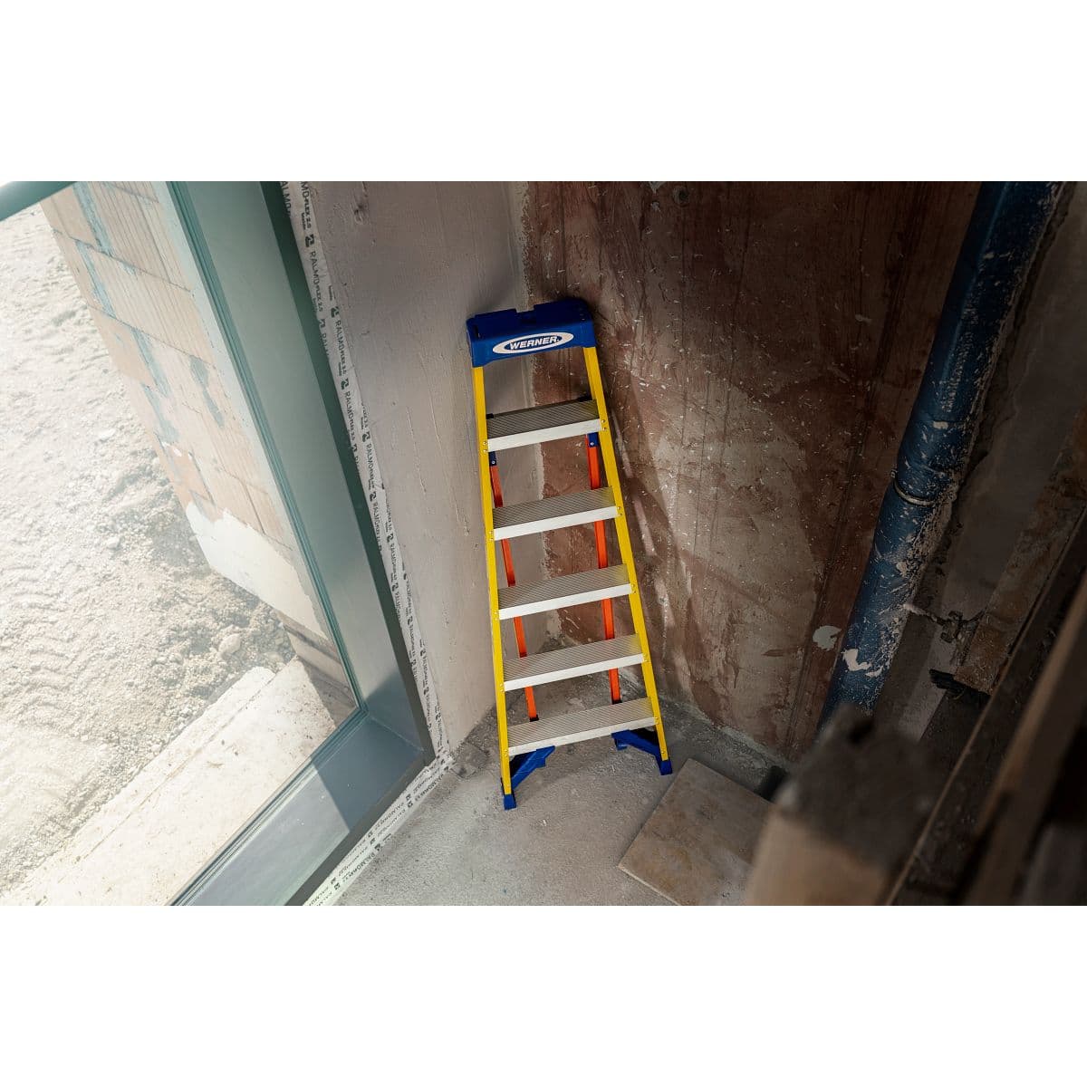 Универсальная стеклопластиковая стремянка Zarges Leansafe X3 ступени 2х5 48926