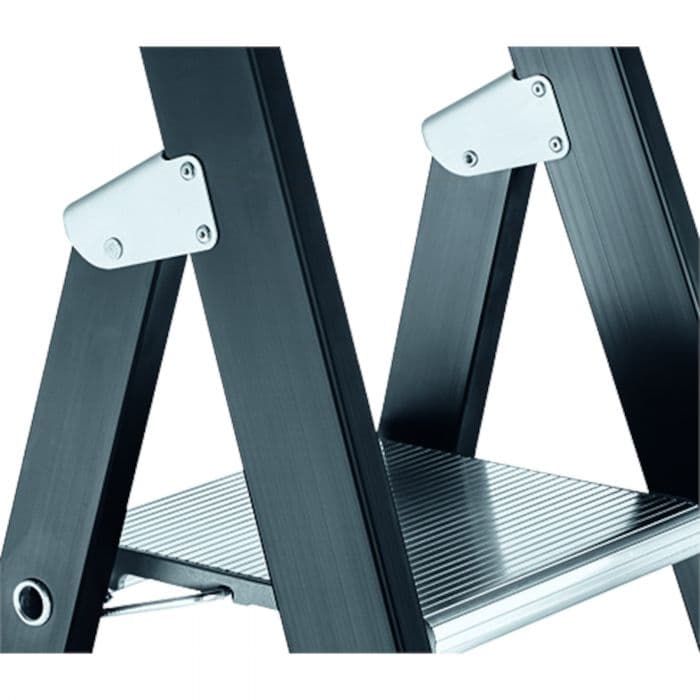 Стремянка с завальцовкой ступеней Zarges Megastep S 4 ступени 41146