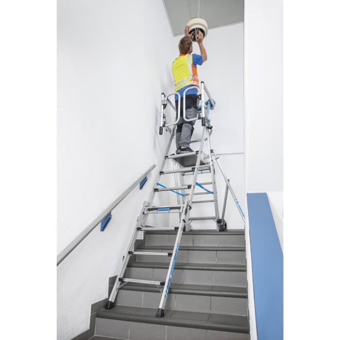 Расклешенная телескопическая лестница платформа Zarges ZAP Masterflex Plus S 12 ступеней 41159
