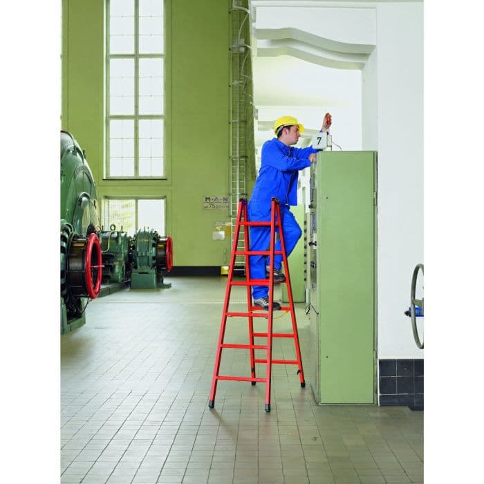 Стремянка из стеклопластика с перекладинами Zarges EFA B ступени 2х4 41261