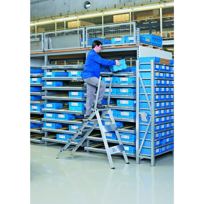 Складная стремянка с резиновым покрытием Zarges Plazamax P 3 ступени 41923