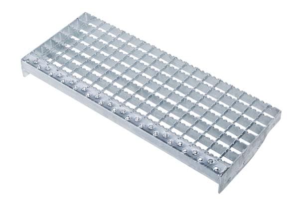 Трап с платформой 17 ступеней 60° 800 мм 40155396